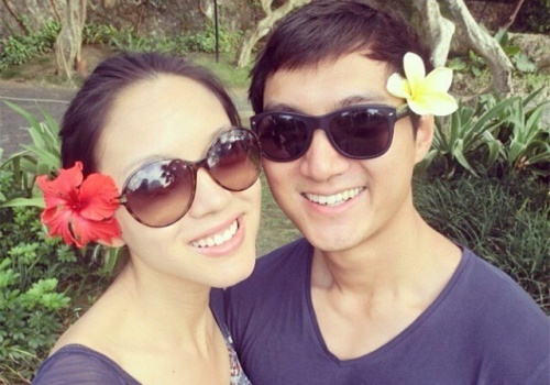 Hoa hau Truong Tu Lam hanh phuc ben ong xa dien trai hinh anh