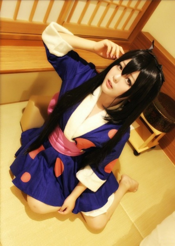 Càng trưởng thành, cô con gái nuôi của Châu Tinh Trì càng đẹp.