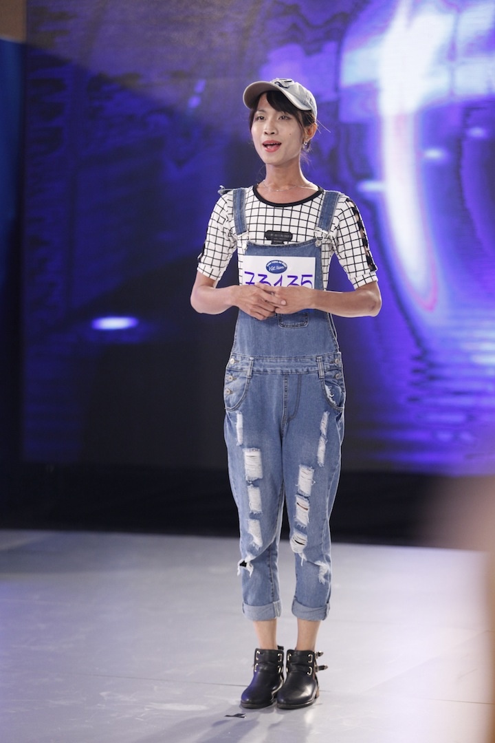 Không chỉ gây ấn tượng với ngoại hình và phong cách unisex, Bùi Hải Sơn còn khiến những người “cầm cân nảy mực” ngạc nhiên bởi giọng hát đặc biệt của mình qua phần thể nhạc phẩm One and Only (Adele). Ca sĩ Thu Minh nhận định rằng, chất giọng không rõ là nam hay nữ của Sơn là một điều rất hiếm có. Kết quả, nam thí sinh này giành quyền đi tiếp.