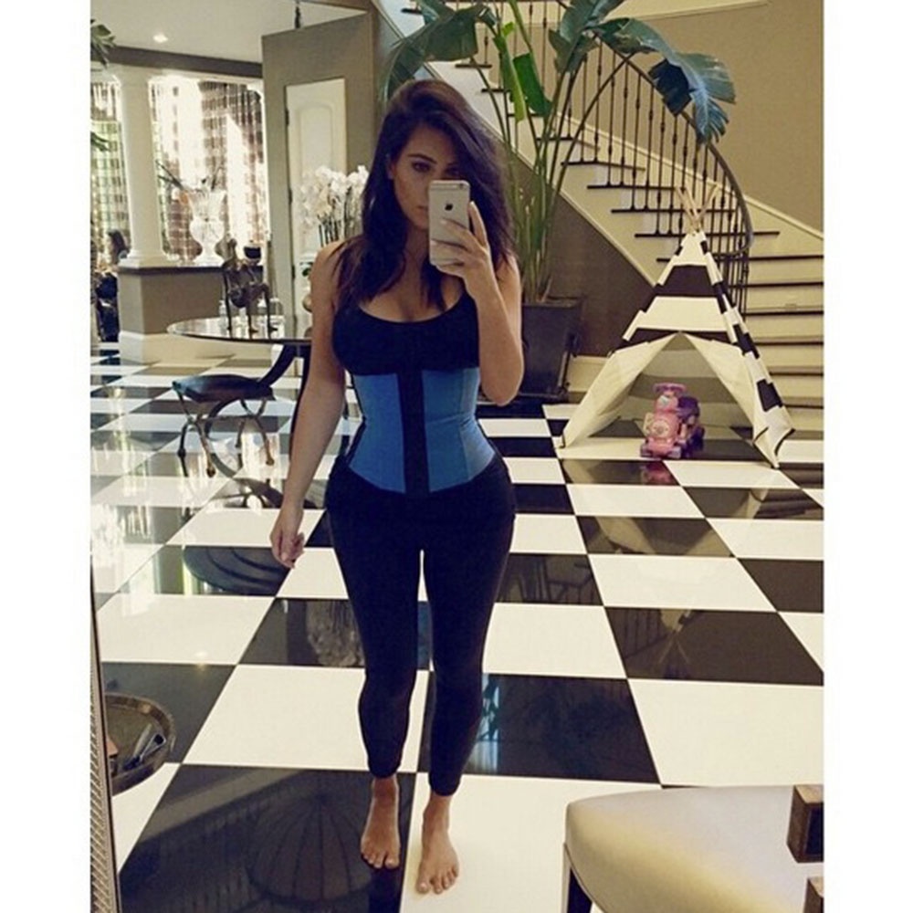 Kim từng chia sẻ bí quyết có được vòng eo nhỏ xíu nhờ waist training.