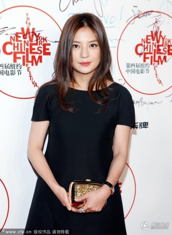 Triệu Vy quá bận không thể xem phim mới của Phạm Băng Băng.