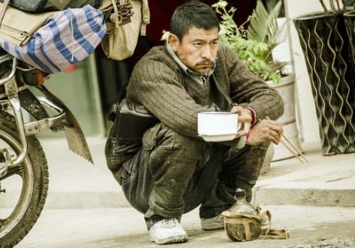 Phim moi cua Luu Duc Hoa bi to dao phim Trieu Vy hinh anh