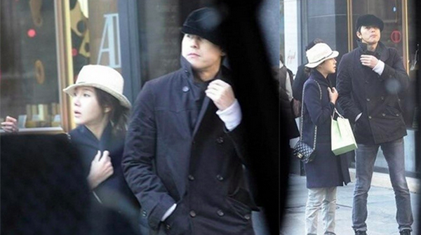 Tháng 5/2011, giới truyền thông Hàn phát hiện ra một bí mật động trời liên quan tới Lee Ji Ah. Cô từng kết hôn và đã ly dị với nam ca sĩ đình đám Seo Taiji. Cuộc hôn nhân của họ đã kết thúc từ vài năm trước, tuy nhiên, không một ai trong làng giải trí cũng như bạn bè thân thiết của Lee Ji Ah biết về nó. Tháng 6/2011, Jung Woo Sung tuyên bố chia tay bạn gái, sau gần 3 tháng công khai.