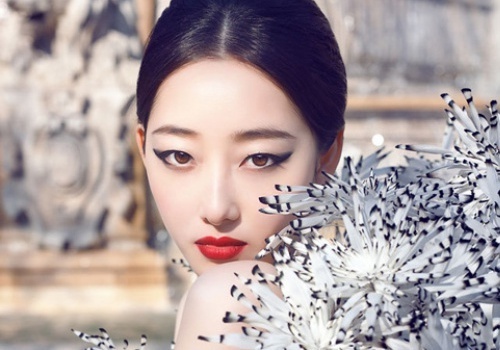 Sao Hoa ngu bi to doi tinh lay vai Lam Dai Ngoc hinh anh