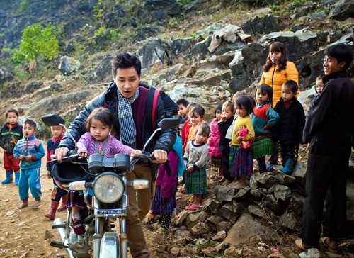 Sao Viet voi so thich di phuot hinh anh