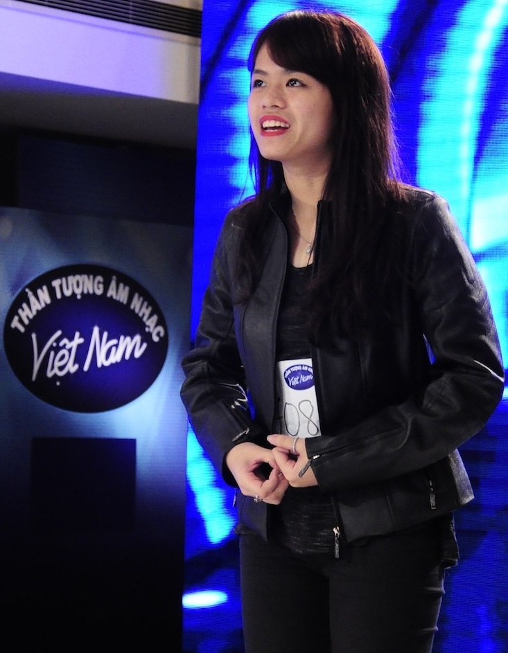 Cô gái “manh động” Đặng Hồng Ngọc: Sau 6 lần “chinh chiến” không thành công ở khắp các cuộc thi lớn nhỏ, năm nay, may mắn đã mỉm cười với thí sinh Đặng Hồng Ngọc (19 tuổi) khi bộ tứ quyền lực quyết định cho cô đi tiếp. Thể hiện bái hát nổi tiếng Mercy, cô gái trẻ khiến ban giám khảo phấn khích bởi phong cách “tăng động” đậm chất riêng.