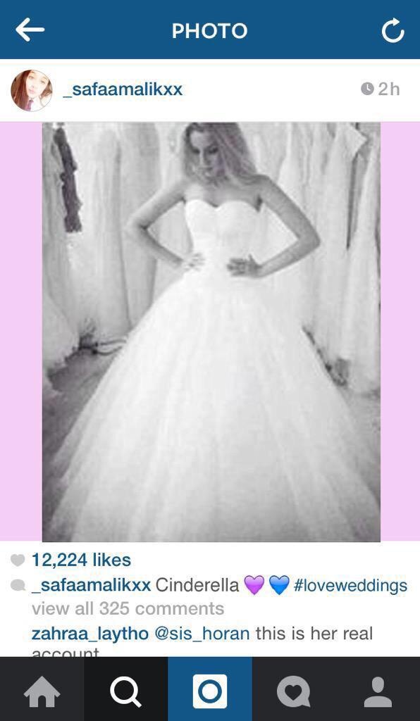 Sở dĩ tin đồn này rộ lên là vì hình ảnh Perrie thử váy cưới lan truyền trên mạng cùng dòng chú thích: “Nàng Lọ Lem”. Cặp đôi đính hôn vào tháng 8/2013. 