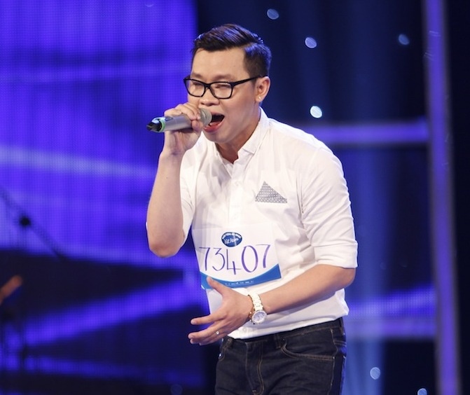 Ly Minh Tri hat 'Tro ve ngay cu' hinh anh