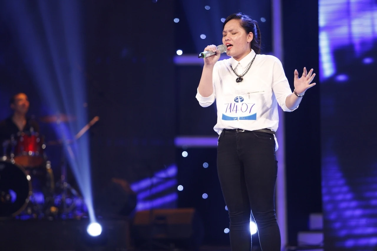 Tương tự Hoa Di Linh, Trần Thị Hòa cũng ghi tên mình vào top 20 thí sinh xuất sắc, rồi dừng lại trong thử thách hát cùng ban nhạc. Bản hit Để em rời xa chưa đủ độ khó giúp cô gái quê Hà Tĩnh có một chân ở top 10 chung cuộc. Trước đó, với nhạc phẩm Gánh hàng rau, nhạc sĩ Thanh Bùi từng nhận định, Hòa nên chuẩn bị tâm lý cho những khoảnh khắc có thể thay đổi cả cuộc sống. Dẫu vậy, điều này không xảy ra.