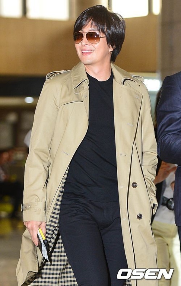 Bae Yong Joon xếp thứ hai về độ giàu trên sàn chứng khoán.