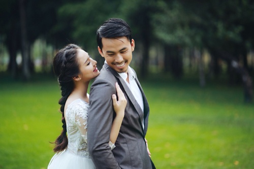 Ca khuc 'Giot nuoc mat' - HH Kieu Anh hinh anh