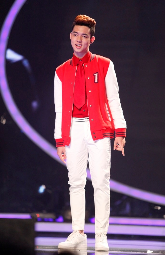 Kết quả, anh chỉ giành được tấm vé vớt nhờ có lượt bình chọn nhỉnh hơn đối đối thủ (25/16) từ hội đồng giám khảo đặc biệt.