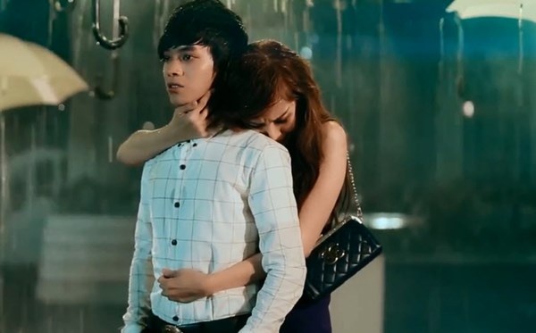 MV 'Yeu em nhung khong voi toi - Bui Vinh Phuc hinh anh