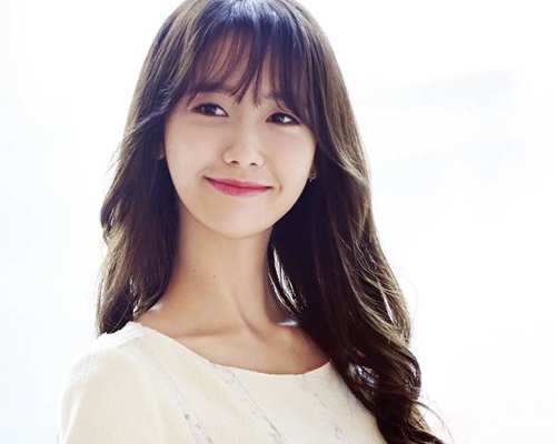 Yoona ngan quan ly tho lo voi fan hinh anh