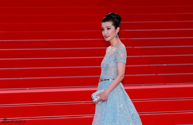 Vẻ đẹp lộng lẫy của Lý Băng Băng.