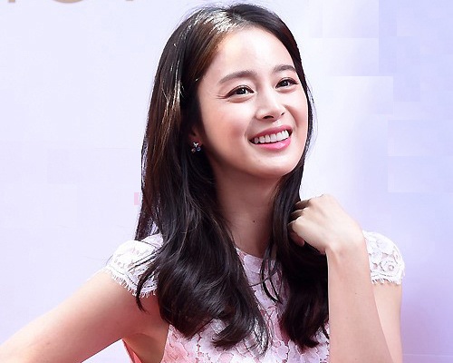 Sao Han tu tin cuoi tuoi nho sua rang hinh anh