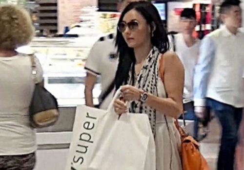 Truong Ba Chi bi nghi mang thai voi dai gia xa hoi den hinh anh