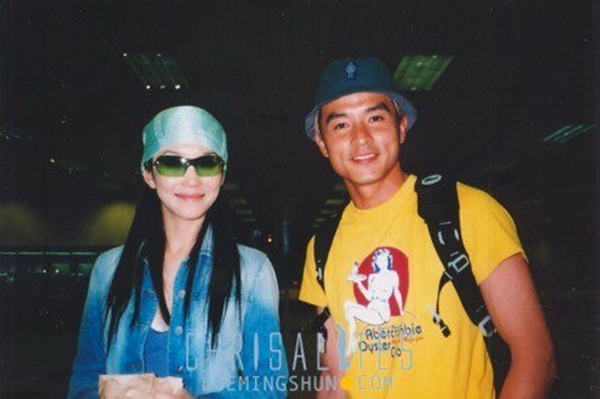 Thời gian năm 1998-2000, tin đồn Phạm - Lý bí mật yêu nhau được báo chí thường xuyên đăng tải. Nhưng hai nhân vật chính hoàn toàn phủ nhận.