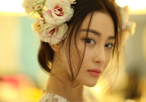 Truong Hinh Du: 'Toi va me da quen nghe nguoi ta mang chui' hinh anh