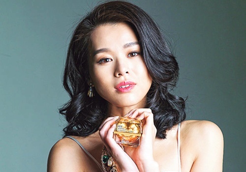 Hoa dan TVB 'dut ao ra di' vi 25 trieu HKD hinh anh