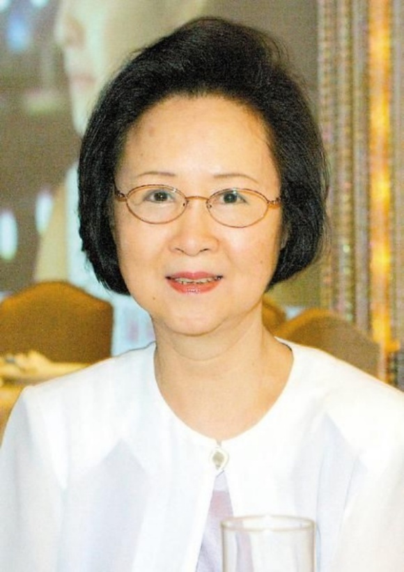 Nữ sĩ Quỳnh Dao, nhà sản xuất và tác giả của Hoàn Châu cách cách.