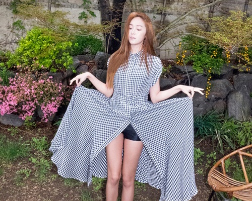 Jessica Jung khoe ve trong treo thuan khiet hinh anh