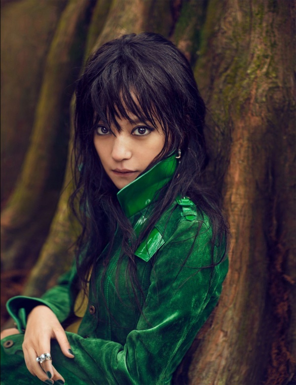 Triệu Vy rơi vào vụ kiện hy hữu.