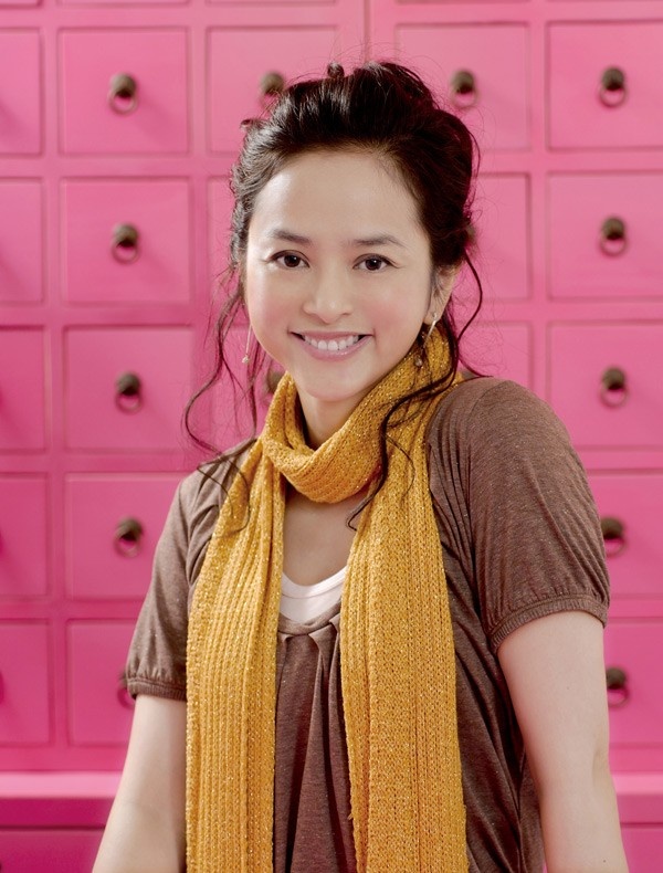 Diệp Uẩn Nghi: Vào nghề năm 15 tuổi, Diệp Uẩn Nghi được xem là một 