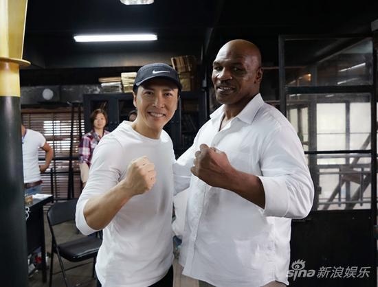 Chân Tử Đan và Mike Tyson hợp tác ăn ý ngay trong lần đầu tiên đóng chung.