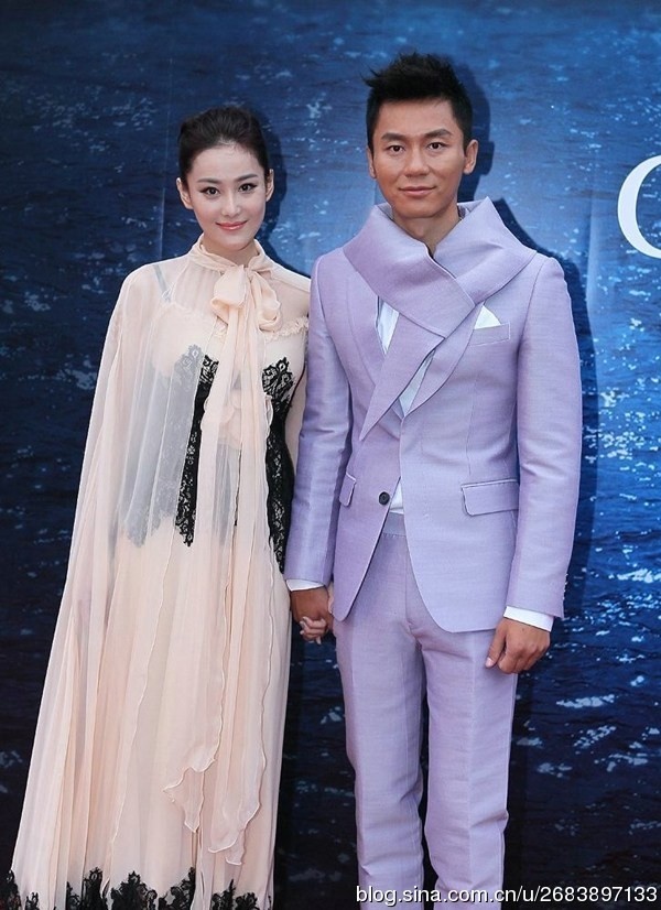 Trước đó một tuần, Trương Hinh Dư còn ca thán vì bị Lý Thần phụ bạc.