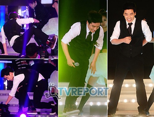 Đang cực kỳ tự tin bước đi trên sân khấu thì Seungri (Big Bang) bất ngờ vấp ngã. Cảnh tượng này khiến chàng ca sĩ xấu hổ. 