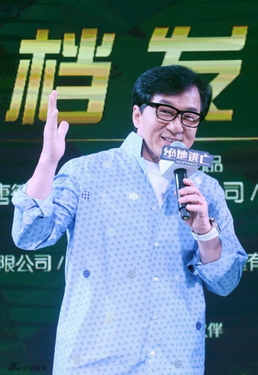 Thành Long nói về con trai nhưng tránh việc đề cập đến con gái.