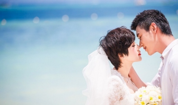 Dù giờ sự nghiệp của Lục Nghị hơn hẳn vợ, xung quanh có nhiều bóng hồng nhưng anh chưa bao giờ có tư tưởng “đi hoang”.