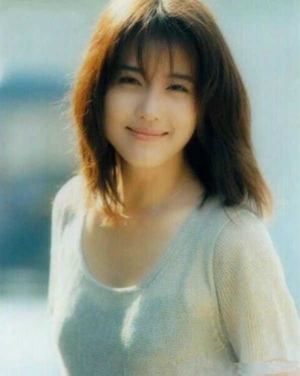 Vẻ đẹp như pha lê của Châu Hải My. Nhờ nhan sắc trời cho, đến tận bây giờ, cô vẫn khiến truyền thông tốn giấy mực ca ngợi.