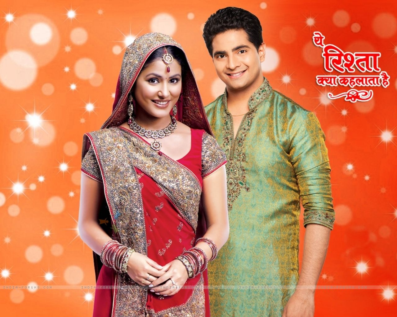 Loạt phim Yeh Rishta Kya Kehlata Hai ra mắt vào năm 2009, kể về cuộc đời của đôi vợ chồng trẻ Akshara – Naitik ở một gia đình truyền thống nhiều thế hệ. Họ phải vượt qua những khó khăn kinh tế, sóng gió trong gia đình, con trẻ… 