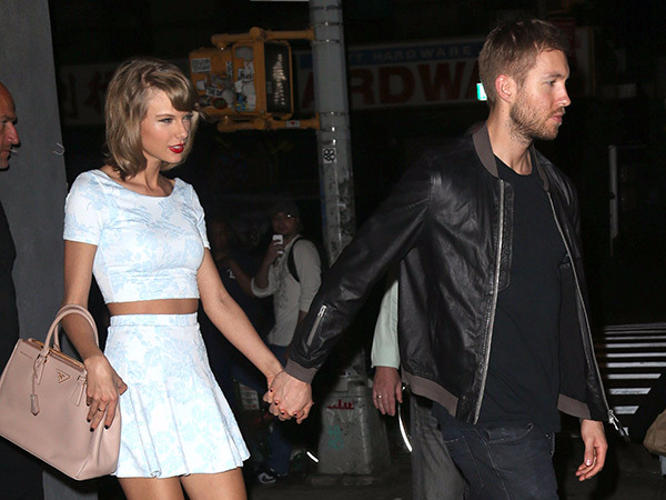 Taylor Swift va ban trai bi mat viet ca khuc chung hinh anh