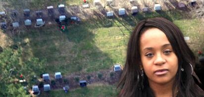 Bobbi được chăm sóc ở nơi chăm sóc cuối cùng, mộ phận cũng đã đươcj chuẩn bị.