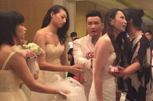 Ca si Trung Quoc ‘dung hinh’ vi co dau khoc loc doi huy cuoi hinh anh