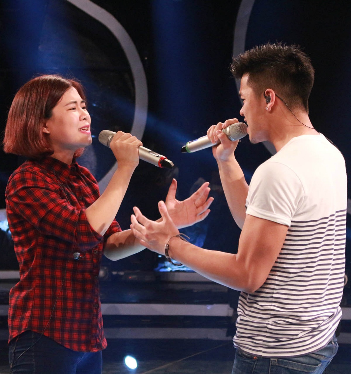 Hà Nhi và Trọng Hiếu.