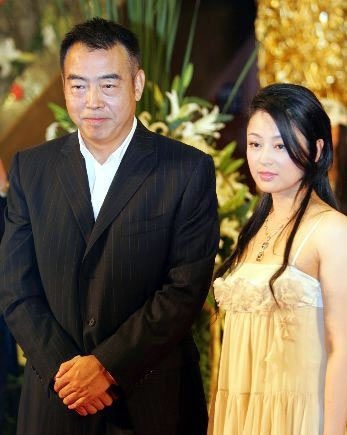 Đạo diễn Trần Khải Ca và vợ - Trần Hồng.