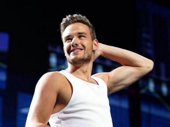 Thành viên Liam Payne của One Direction bị hội chứng sợ thìa. Liam sẽ không thể ăn nếu không sử dụng thìa duy nhất dành riêng cho anh. 