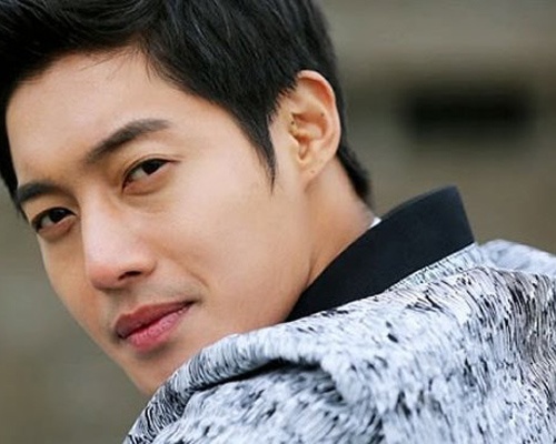 Ban gai cu khong the chung minh co thai voi Kim Hyun Joong hinh anh