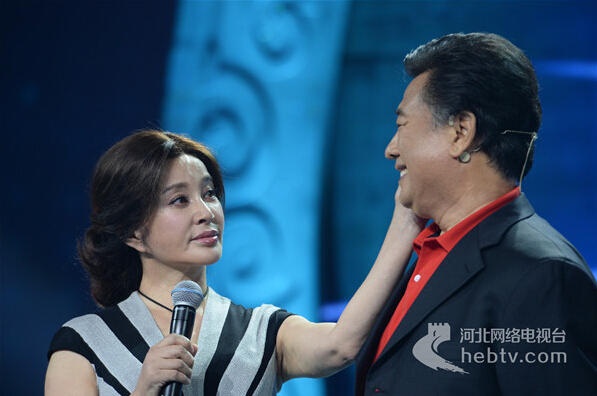 Lưu Hiểu Khánh ngày gặp lại chồng cũ.