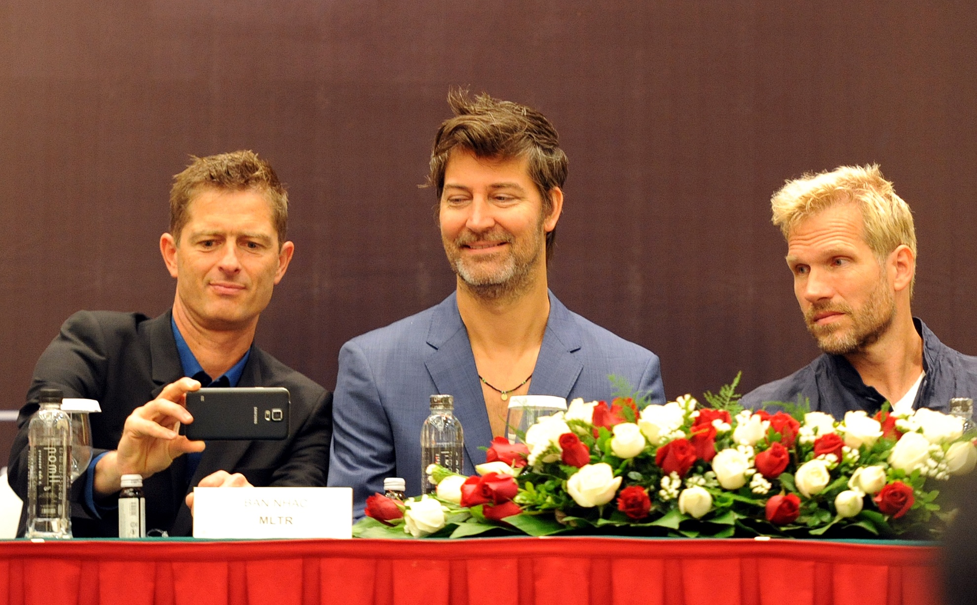 Su that dang sau ban hit '25 Minutes' hinh anh