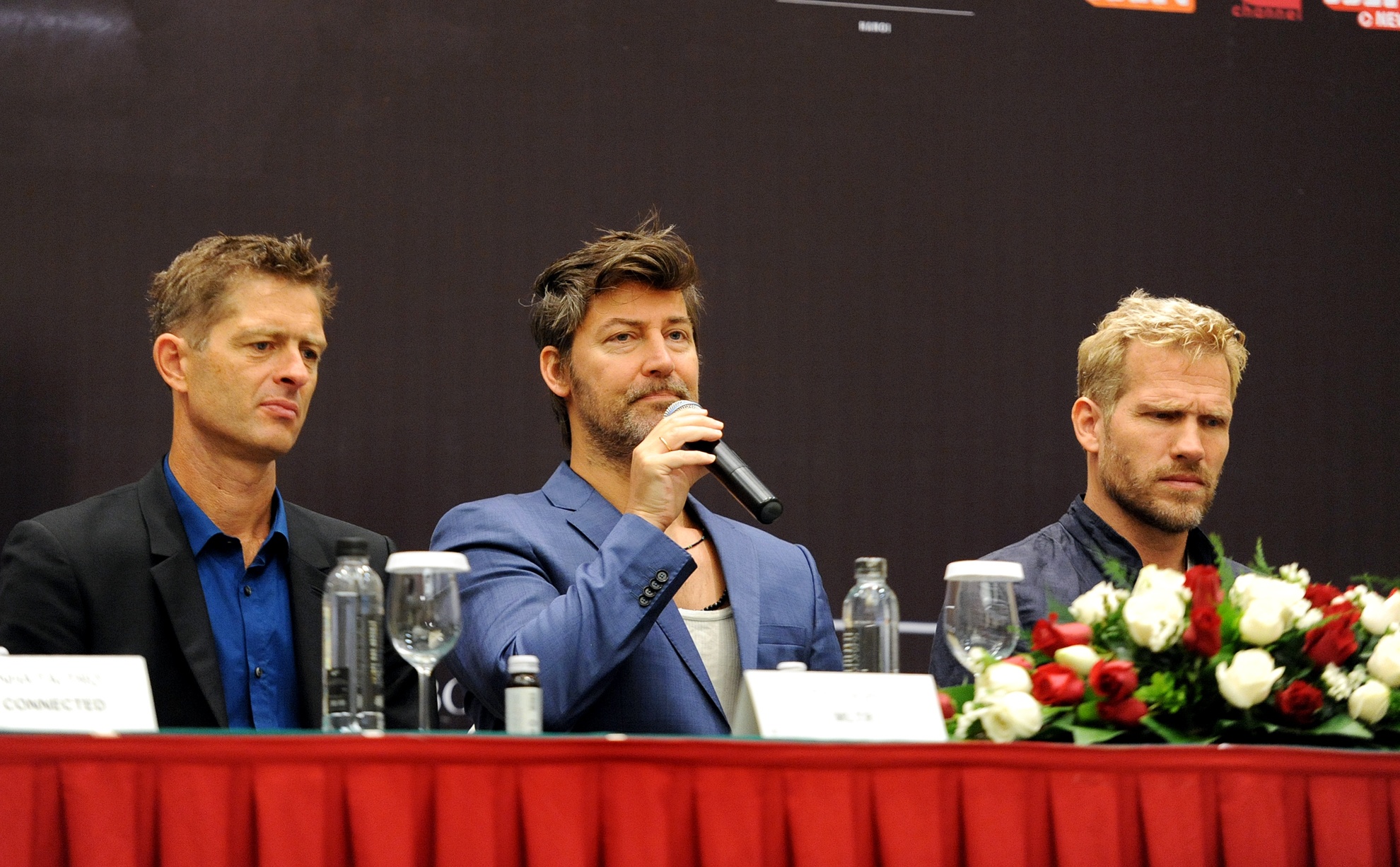 Cac thanh vien Michael Learns To Rock ke ve tat xau cua nhau hinh anh