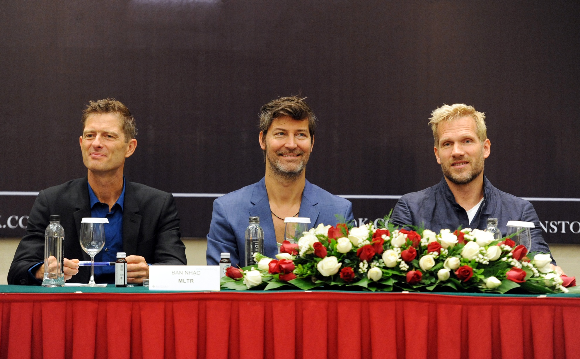 Thanh vien Michael Learns To Rock 'ke xau' nhau o Ha Noi hinh anh