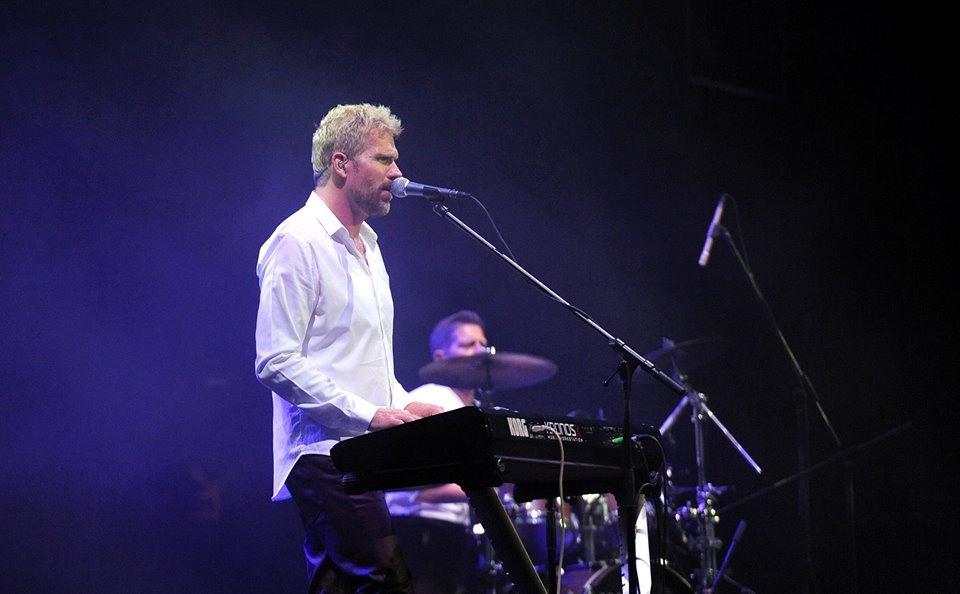 'Sleeping Child' - Michael Learns To Rock in Hanoi hinh anh