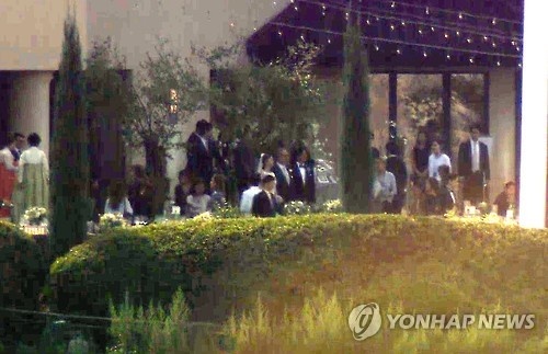 Một góc cận hơn của hình ảnh.