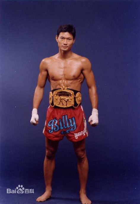 Châu Tỷ Lợi khi là võ sĩ đã rất có tài, thắng lớn ở nhiều giải quốc tế.