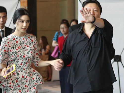 Pham Bang Bang chan phong vien sau tin don song thu hinh anh